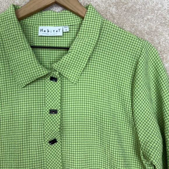 HABITAT Button Down Shirt Size Medium‎ Chartreuse Art to Wear Crinkle Gauzy - Picture 2 of 8